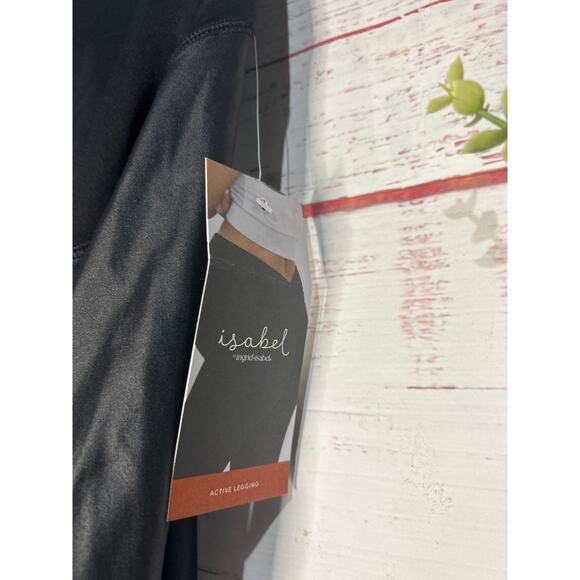 New Isabel by Ingrid & Isabel Maternity Active Leggings | XXL - Picture 7 of 7